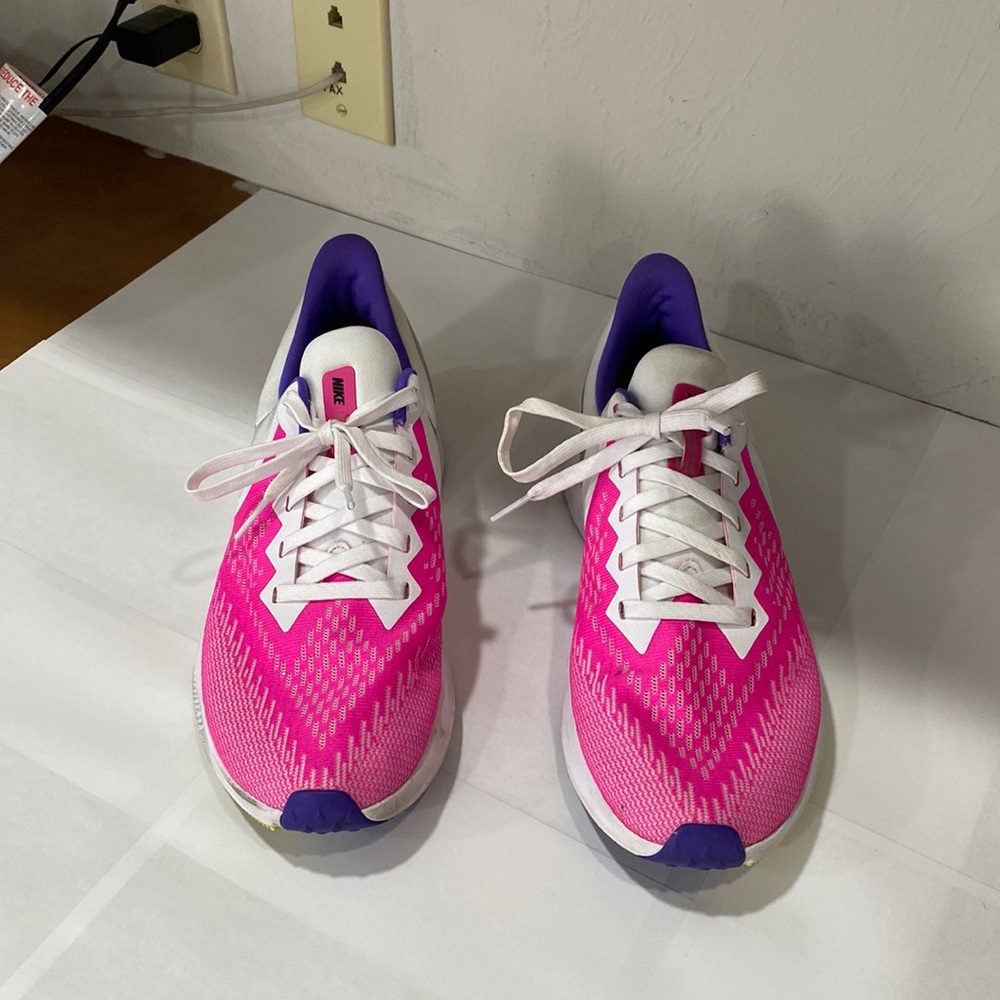 Nike zoom size 10 lightly worn